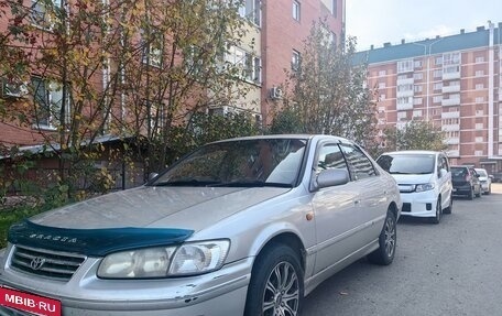 Toyota Camry, 1989 год, 580 000 рублей, 2 фотография