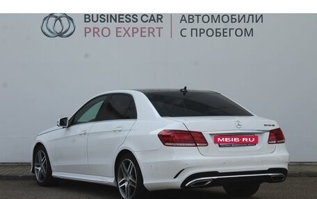 Mercedes-Benz E-Класс, 2015 год, 2 000 000 рублей, 5 фотография