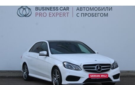 Mercedes-Benz E-Класс, 2015 год, 2 000 000 рублей, 3 фотография