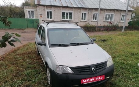 Renault Logan I, 2005 год, 235 000 рублей, 3 фотография