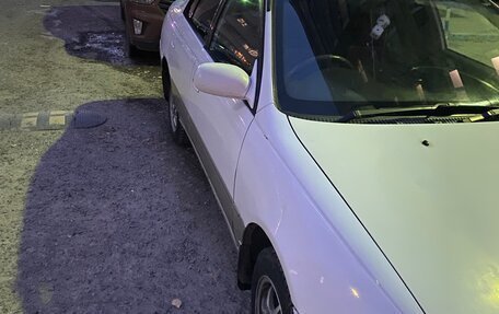 Toyota Carina, 1995 год, 180 000 рублей, 3 фотография