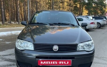 Fiat Albea I рестайлинг, 2008 год, 379 000 рублей, 2 фотография