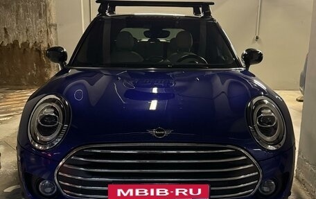 MINI Clubman, 2019 год, 2 550 000 рублей, 5 фотография