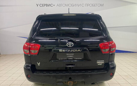 Toyota Sequoia II рестайлинг, 2011 год, 3 450 000 рублей, 6 фотография