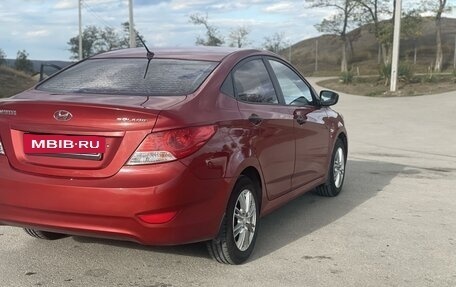 Hyundai Solaris II рестайлинг, 2012 год, 850 000 рублей, 5 фотография