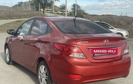 Hyundai Solaris II рестайлинг, 2012 год, 850 000 рублей, 7 фотография