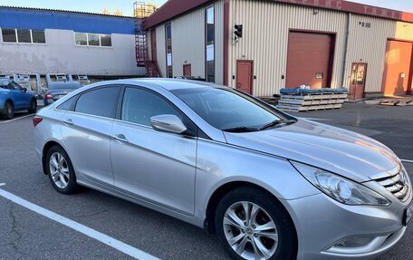 Hyundai Sonata VI, 2012 год, 1 200 000 рублей, 8 фотография