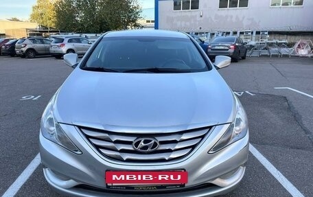 Hyundai Sonata VI, 2012 год, 1 200 000 рублей, 6 фотография