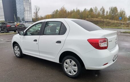 Renault Logan II, 2018 год, 700 000 рублей, 5 фотография