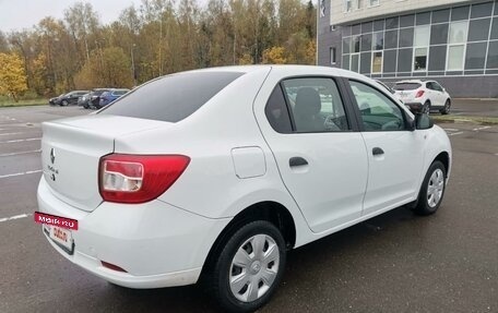 Renault Logan II, 2018 год, 700 000 рублей, 10 фотография