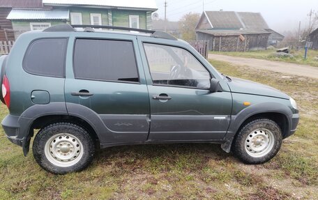 Chevrolet Niva I рестайлинг, 2011 год, 505 000 рублей, 1 фотография