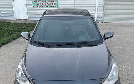 Hyundai Solaris II рестайлинг, 2011 год, 470 000 рублей, 11 фотография