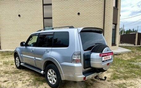 Mitsubishi Pajero IV, 2011 год, 2 050 000 рублей, 4 фотография