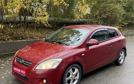 KIA cee'd I рестайлинг, 2008 год, 499 000 рублей, 1 фотография