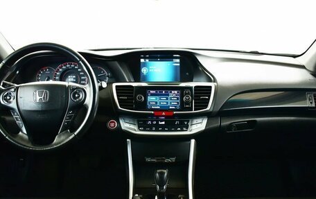 Honda Accord IX рестайлинг, 2013 год, 1 597 000 рублей, 5 фотография