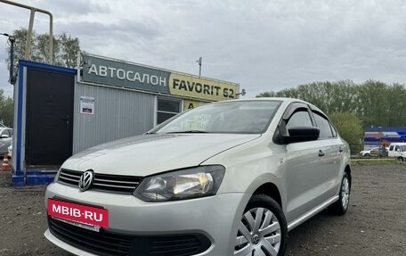 Volkswagen Polo VI (EU Market), 2011 год, 670 000 рублей, 3 фотография