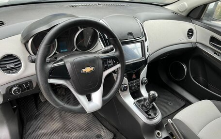 Chevrolet Cruze II, 2013 год, 695 000 рублей, 7 фотография