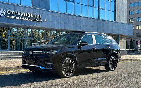 Volkswagen Tiguan, 2024 год, 5 850 000 рублей, 3 фотография