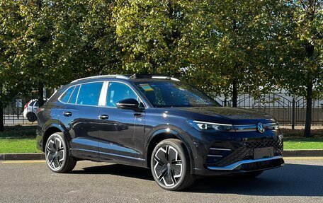 Volkswagen Tiguan, 2024 год, 5 850 000 рублей, 9 фотография