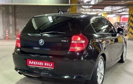 BMW 1 серия, 2011 год, 990 000 рублей, 4 фотография