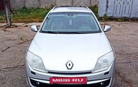 Renault Laguna III рестайлинг, 2008 год, 550 000 рублей, 1 фотография