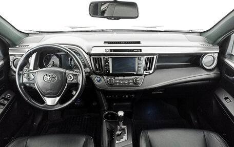 Toyota RAV4, 2019 год, 3 169 000 рублей, 14 фотография