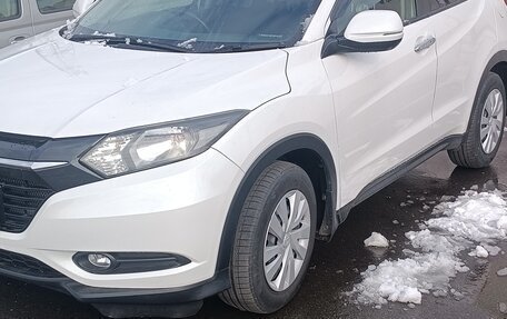 Honda Vezel, 2014 год, 1 590 000 рублей, 1 фотография