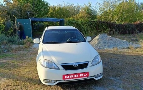 Daewoo Gentra II, 2014 год, 950 000 рублей, 7 фотография