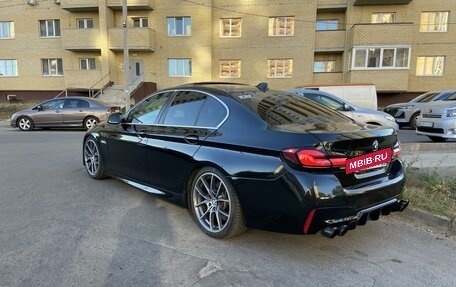 BMW 5 серия, 2011 год, 2 850 000 рублей, 5 фотография