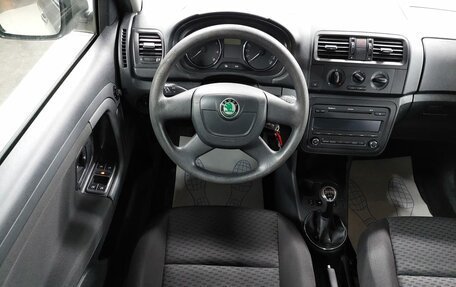 Skoda Fabia II, 2011 год, 779 000 рублей, 11 фотография