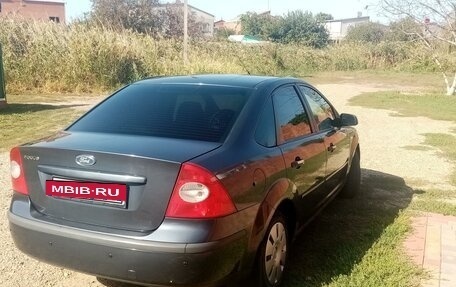 Ford Focus II рестайлинг, 2006 год, 400 000 рублей, 15 фотография