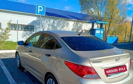 Hyundai Solaris II рестайлинг, 2014 год, 900 000 рублей, 7 фотография