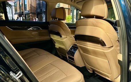 BMW 7 серия, 2016 год, 3 980 000 рублей, 7 фотография