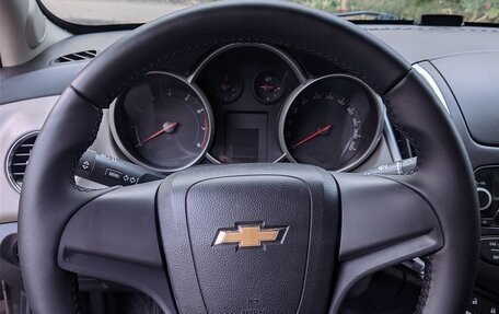 Chevrolet Cruze II, 2013 год, 880 000 рублей, 4 фотография