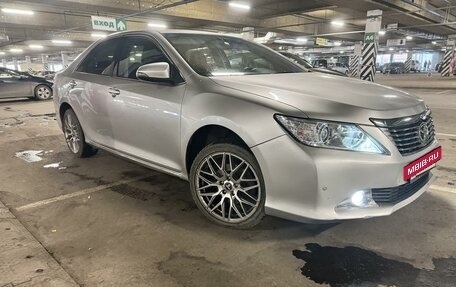 Toyota Camry, 2012 год, 1 377 777 рублей, 2 фотография