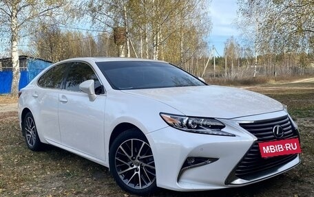 Lexus ES VII, 2015 год, 3 000 000 рублей, 16 фотография