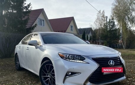 Lexus ES VII, 2015 год, 3 000 000 рублей, 22 фотография