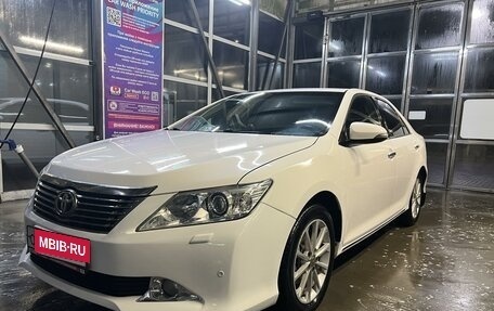 Toyota Camry, 2014 год, 2 000 000 рублей, 7 фотография