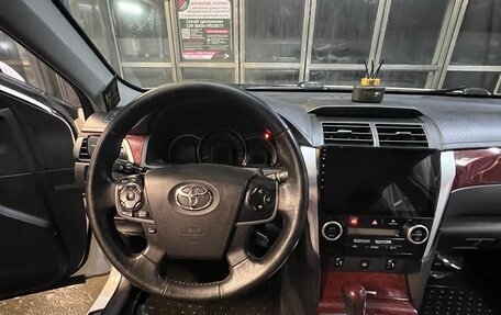 Toyota Camry, 2014 год, 2 000 000 рублей, 11 фотография