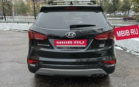 Hyundai Santa Fe III рестайлинг, 2018 год, 3 350 000 рублей, 2 фотография