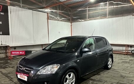 KIA cee'd I рестайлинг, 2008 год, 820 000 рублей, 2 фотография