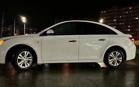 Chevrolet Cruze II, 2012 год, 890 000 рублей, 3 фотография