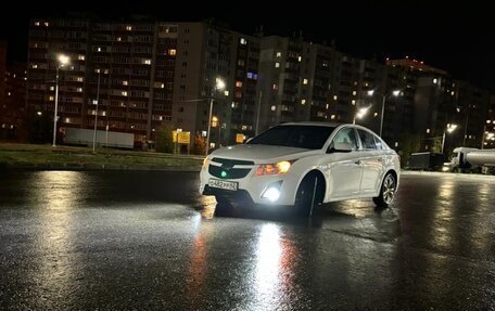 Chevrolet Cruze II, 2012 год, 890 000 рублей, 2 фотография