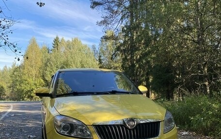 Skoda Fabia II, 2010 год, 580 000 рублей, 1 фотография