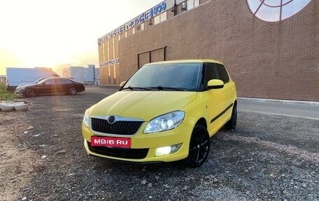 Skoda Fabia II, 2010 год, 580 000 рублей, 2 фотография