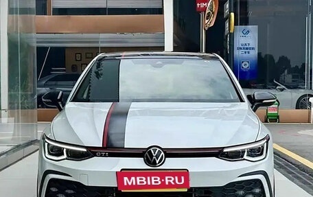 Volkswagen Golf GTI, 2021 год, 2 779 000 рублей, 2 фотография