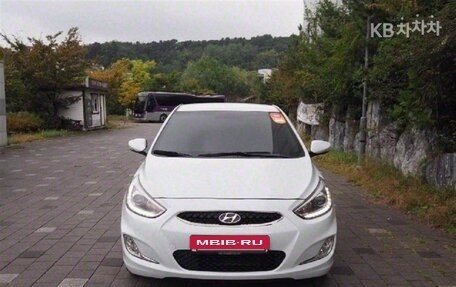 Hyundai Accent IV, 2019 год, 1 480 000 рублей, 2 фотография