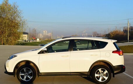 Toyota RAV4, 2015 год, 2 477 000 рублей, 6 фотография