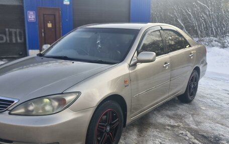 Toyota Camry V40, 2003 год, 800 000 рублей, 2 фотография