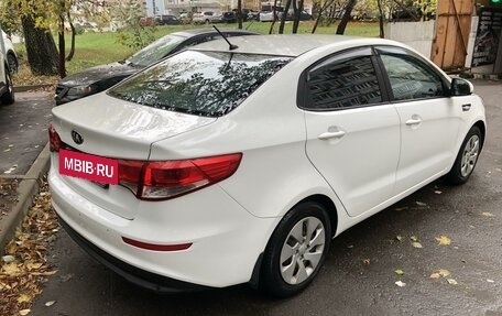 KIA Rio III рестайлинг, 2016 год, 1 100 000 рублей, 3 фотография